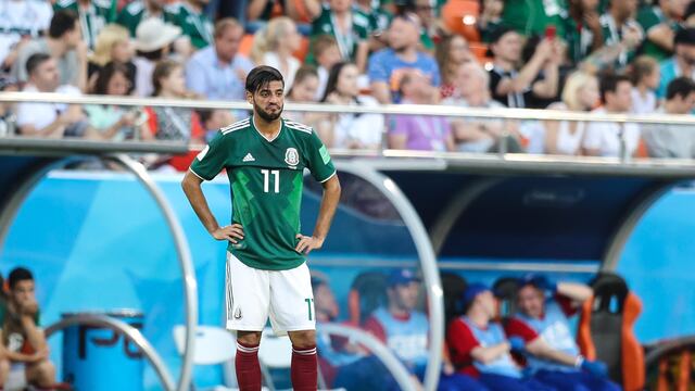 Las 4 polémicas de Carlos Vela en su carrera profesional; hoy se retiró a los 36 años
