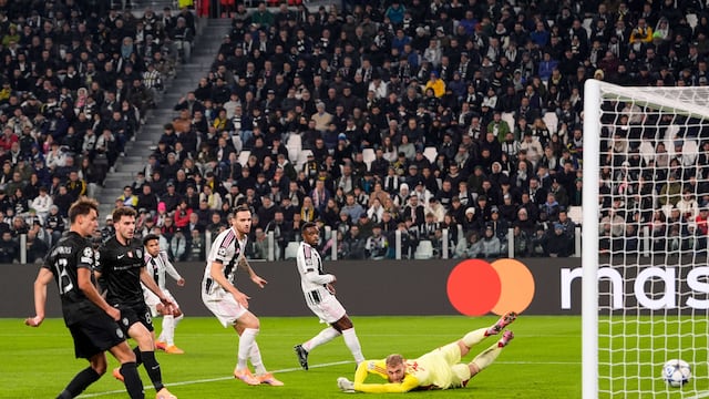 Un día juegas en el Puebla y al otro le metes un golazo a la Juventus en la Champions League