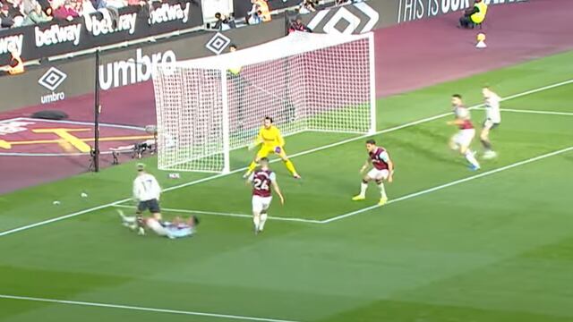 Edson Álvarez demuestra ser un jugador de élite con partido de ensueño en el West Ham vs Manchester United