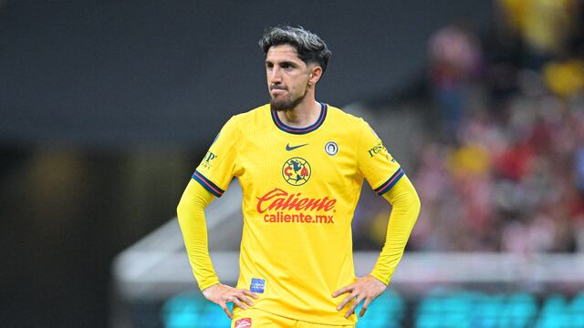 Diego Valdés en el Chivas vs América.