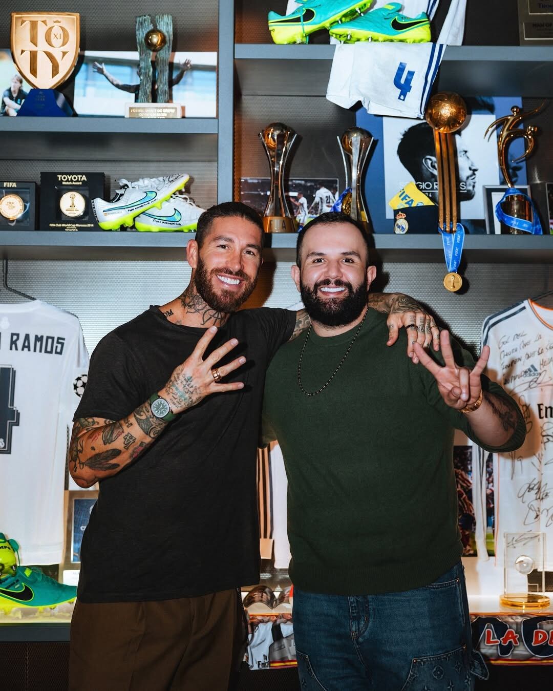 Carin León / Sergio Ramos