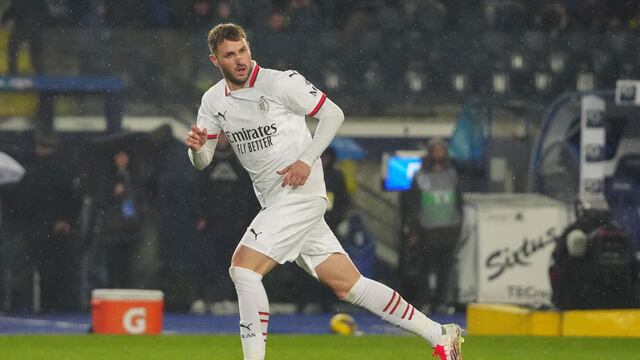 Chaco revela la cantidad que Cruz Azul se llevó por venta de Santiago Giménez al AC Milan