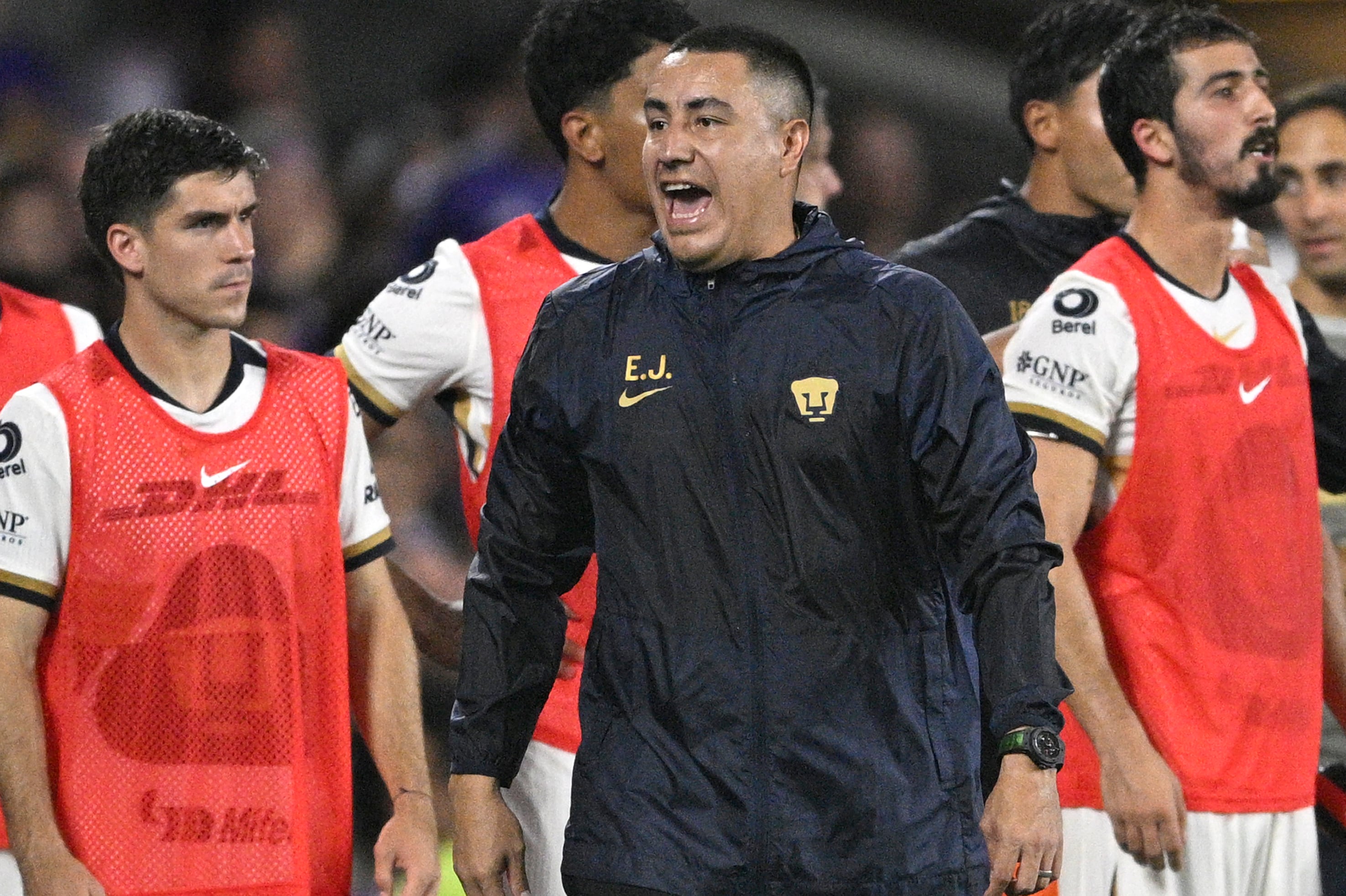 “Somos unos pendejos”: La frase de Efraín Juárez tras la eliminación de Pumas que está causando furor en redes.
