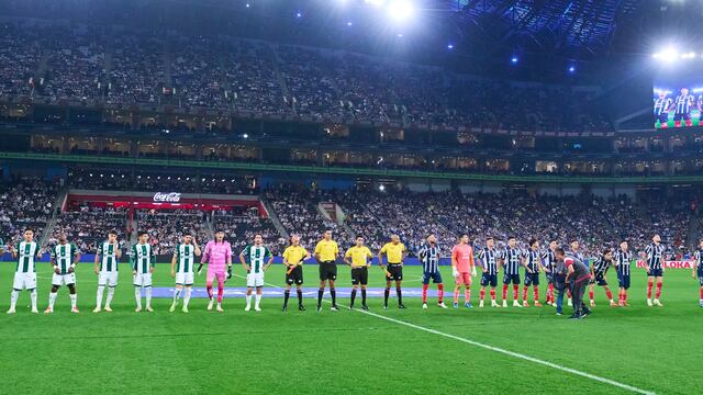 VIDEO: Fan de Rayados fue agredido en el Estadio BBVA.