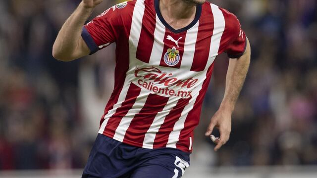 Chivas anuncia la salida de su delantero más polémico y los fans solo aplauden