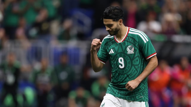 ¿Raúl Jiménez a Cruz Azul? Las pistas del nuevo delantero mexicano que busca La Máquina.