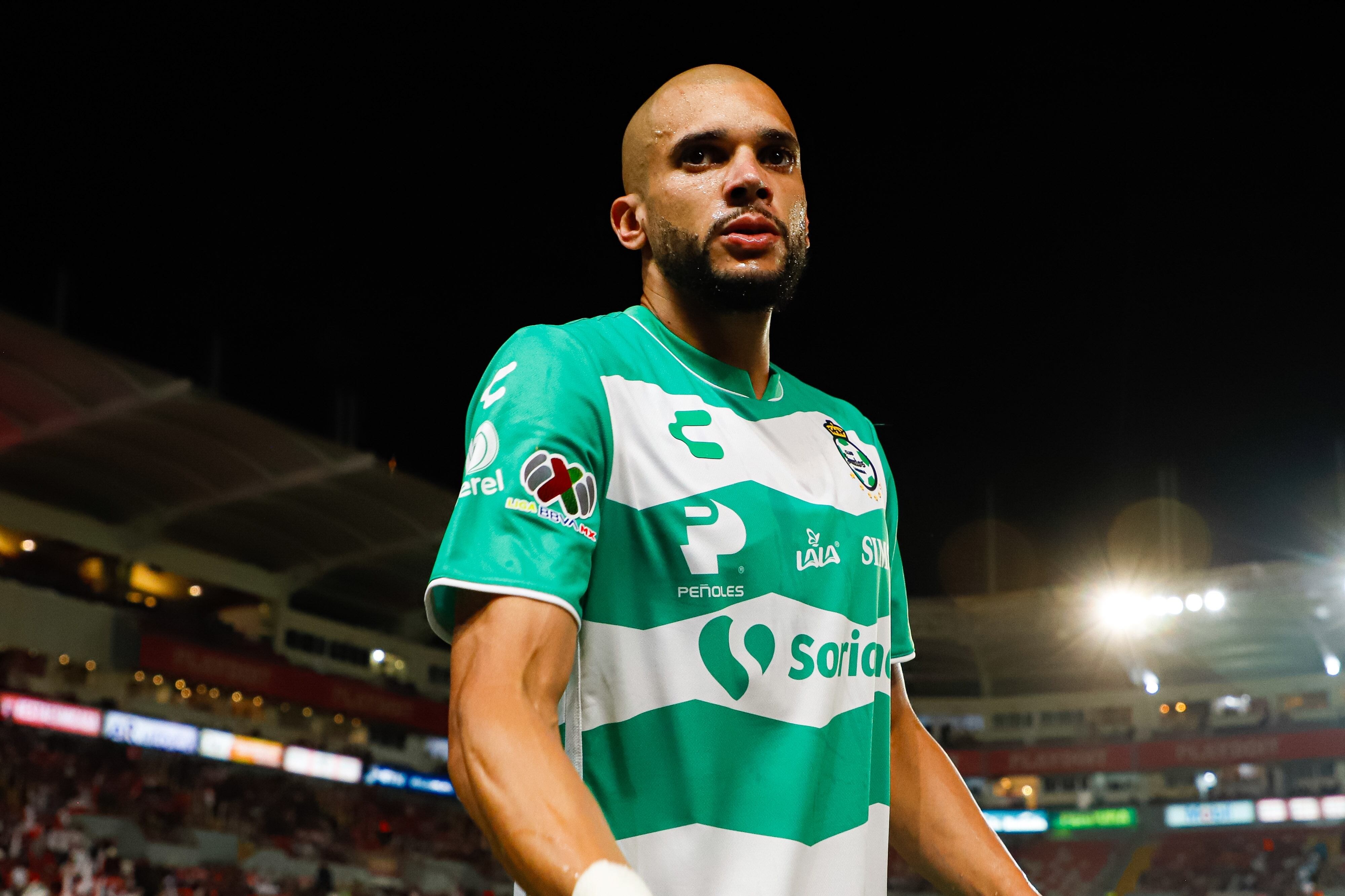 Matheus Dória con Santos