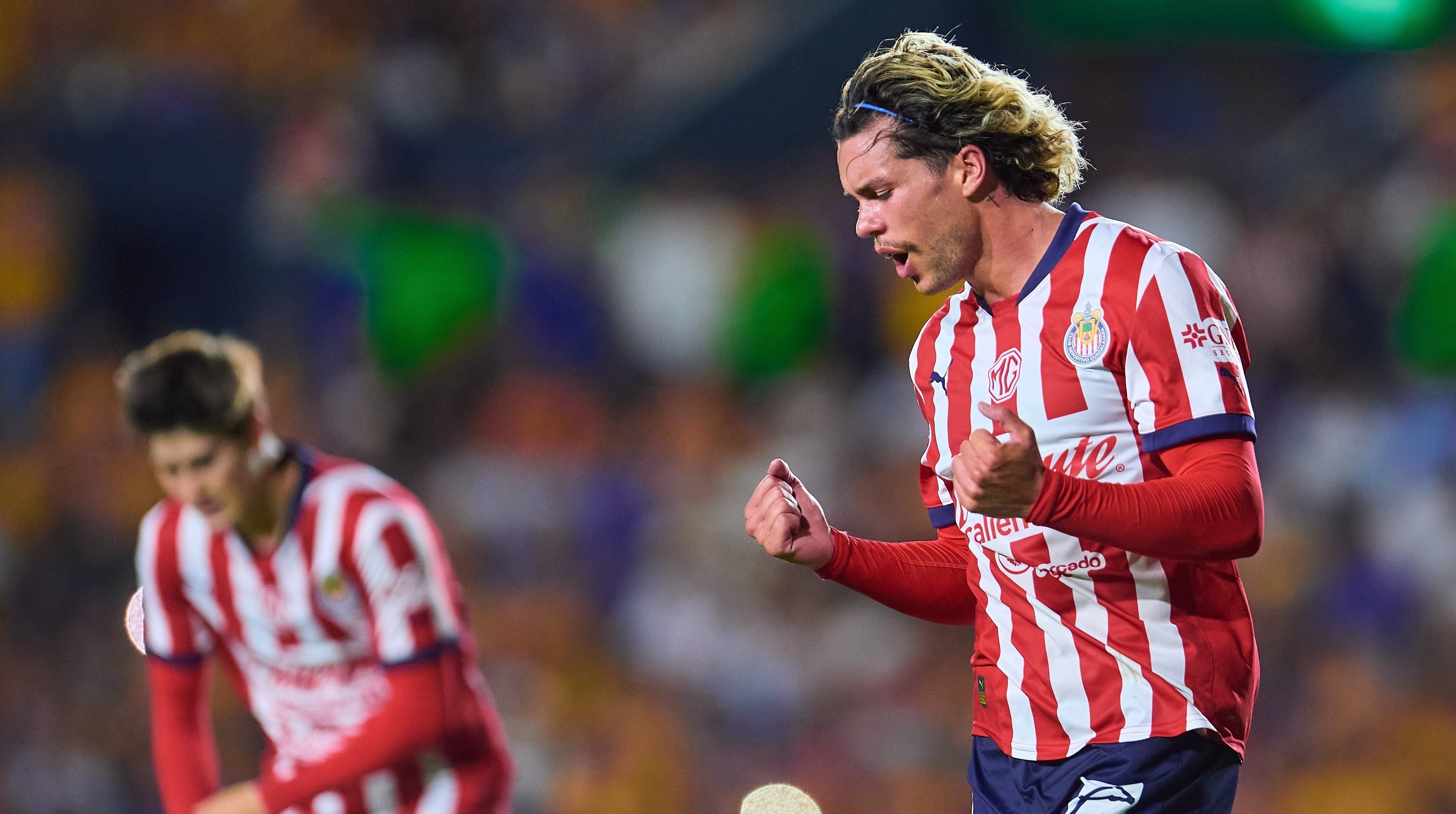 Cade Cowell con el Club Chivas