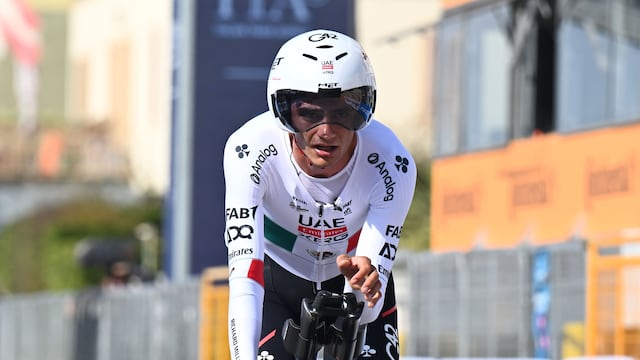 Isaac del Toro impulsa victoria de Tadej Pogacar en Milán-San Remo