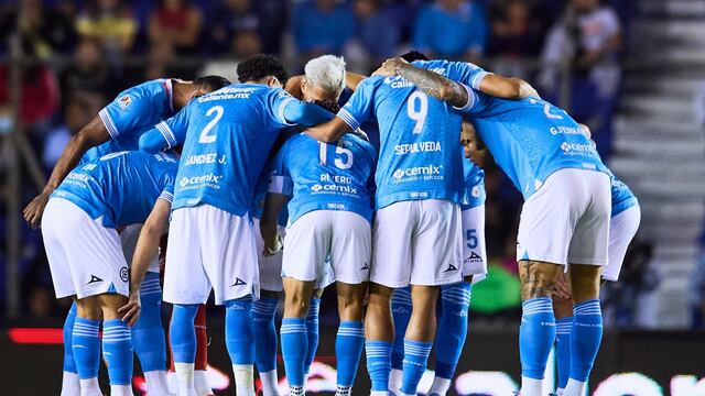Revelan que jugadores de Cruz Azul no soportan a Vicente Sánchez