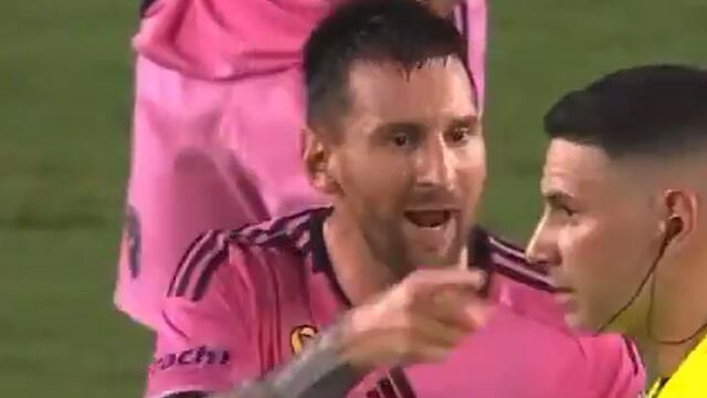 Lionel Messi es captado insultando al árbitro