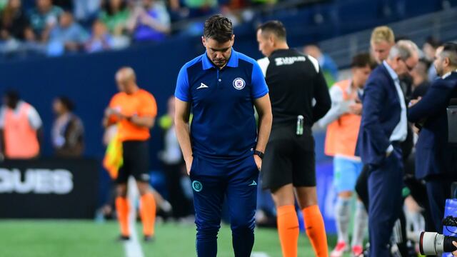 Revelan si Cruz Azul correrá a Nicolás Larcamón tras goleada de Seattle