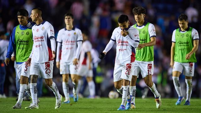 Chivas ya cocina sus primeras dos bajas para el mercado invernal.
