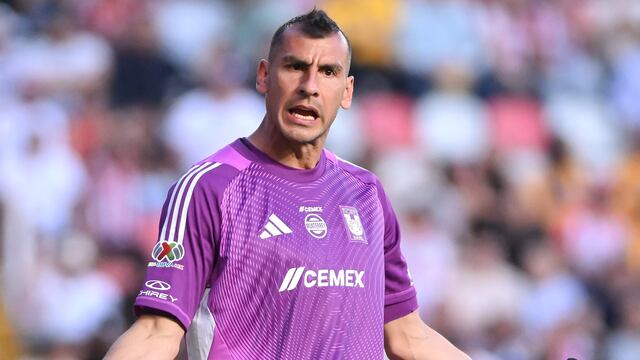 Nahuel Guzmán lanzó un fuerte mensaje tras los gritos homofóbicos que recibió de parte de la afición de Necaxa