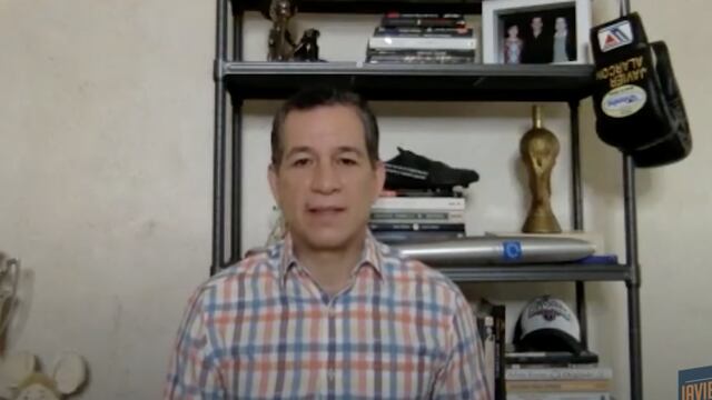 Revientan a Javier Alarcón por querer ganar seguidores tras muerte de André Marín