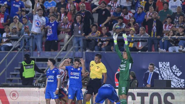 El Atlético San Luis vs Cruz Azul estuvo manchado por errores arbitrales