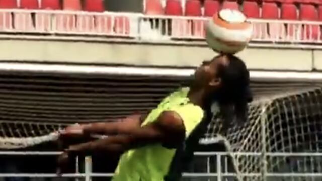 Ronaldinho y su gambeta protagonizan el primer clip viral de YouTube