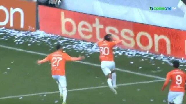 Mexicano ex del América se luce con gol que valió el pase a una final de Europa