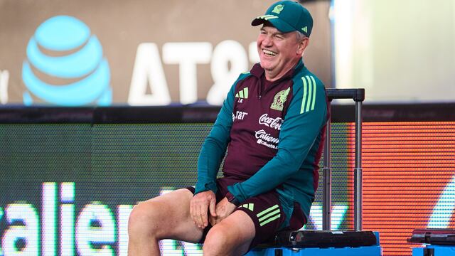 México se medirá en un amistoso ante el Valencia de España, partido en el que se espera que Germán Berterame haga dupla con Raúl Jiménez