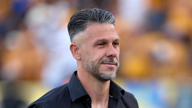 Martín Demichelis, director técnico de Rayados, en el Clásico Regio.