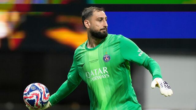 Gianluigi Donnarumma con el PSG.