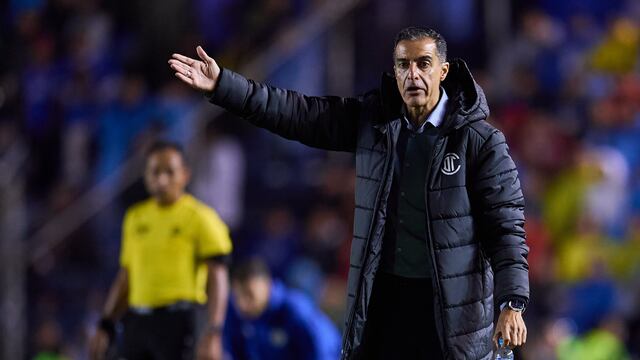 Renato Paiva con Toluca