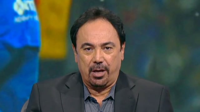 Hugo Sánchez sale en defensa del Chicharito tras penal fallado con Chivas