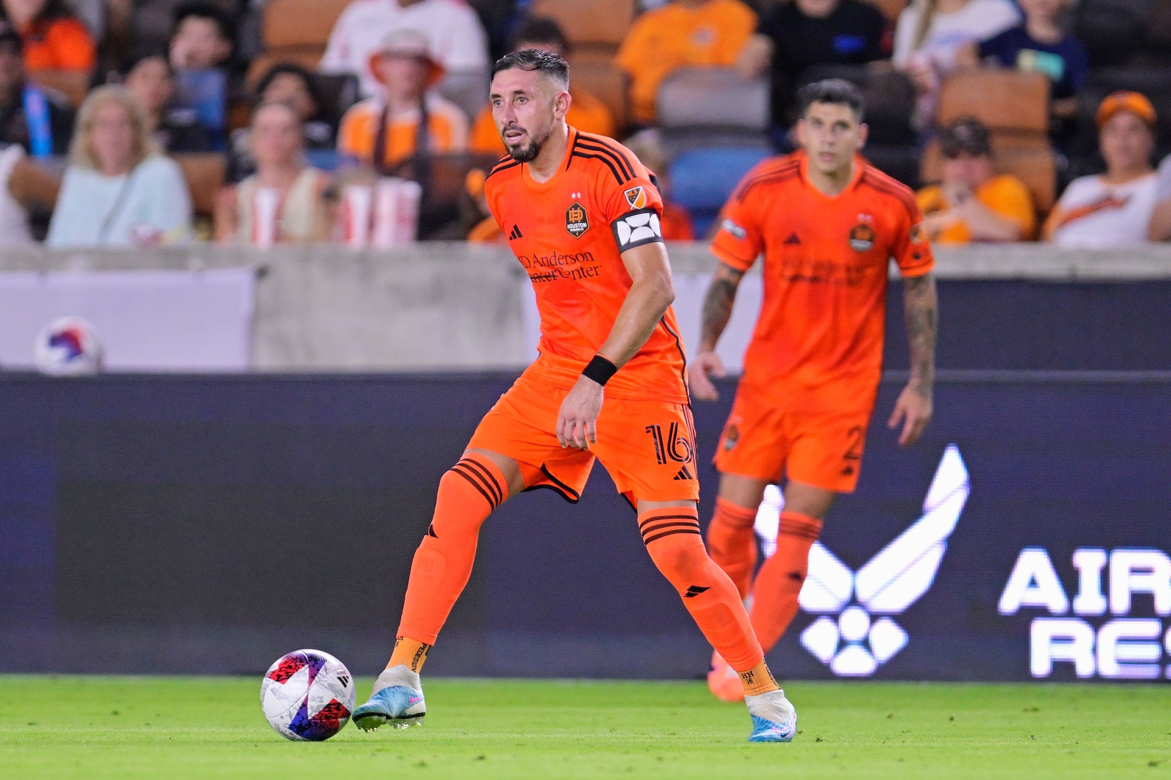 Héctor Herrera con el Houston Dynamo.