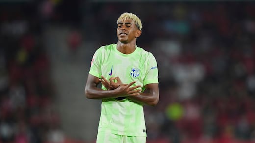 ¡Destinado a la grandeza! Lamine Yamal es el jugador más joven en aparecer en el 11 de FIFPro