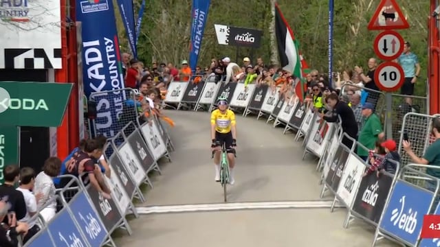 Paul Seixas eclipsó a las estrellas: la mejor defensa es el ataque. Foto: Facebook/Grupo Marlin TREK