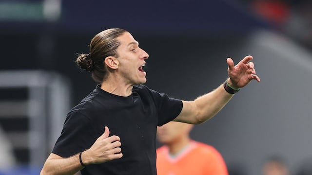 Todo por el cochino dinero: Flamengo y Filipe Luis dividirían caminos pese a bicampeonato en Brasil y título de Libertadores.