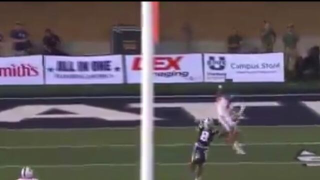 ¿La mejor intercepción de la historia? Ya se vio en el futbol colegial