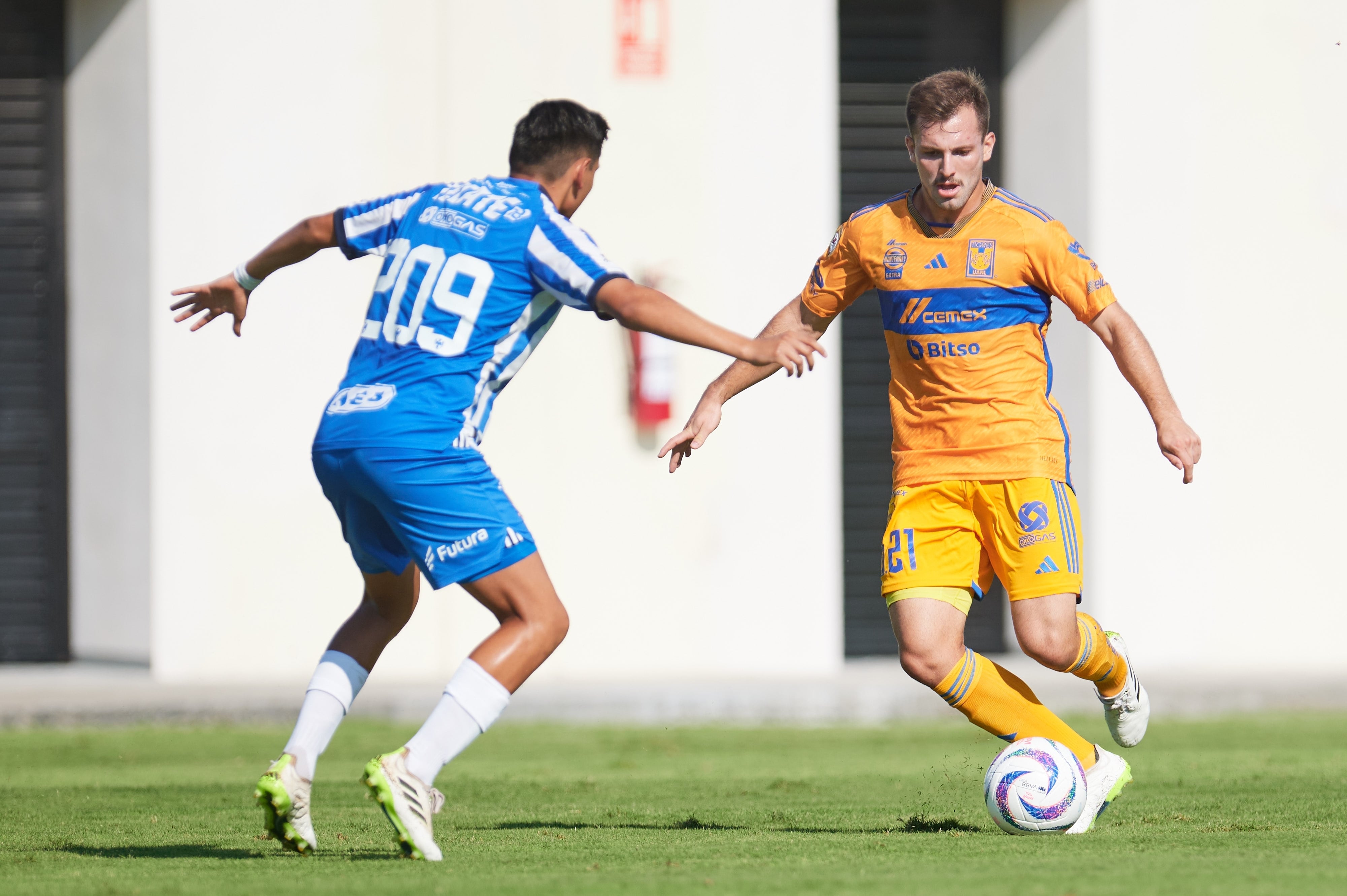 Eugenio Pizzuto, jugador de Club Tigres.