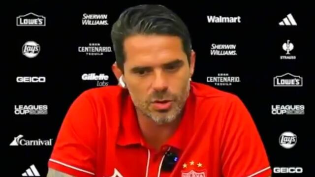 Fernando Gago pide no creer en rumores del fichaje de Palavecino con América