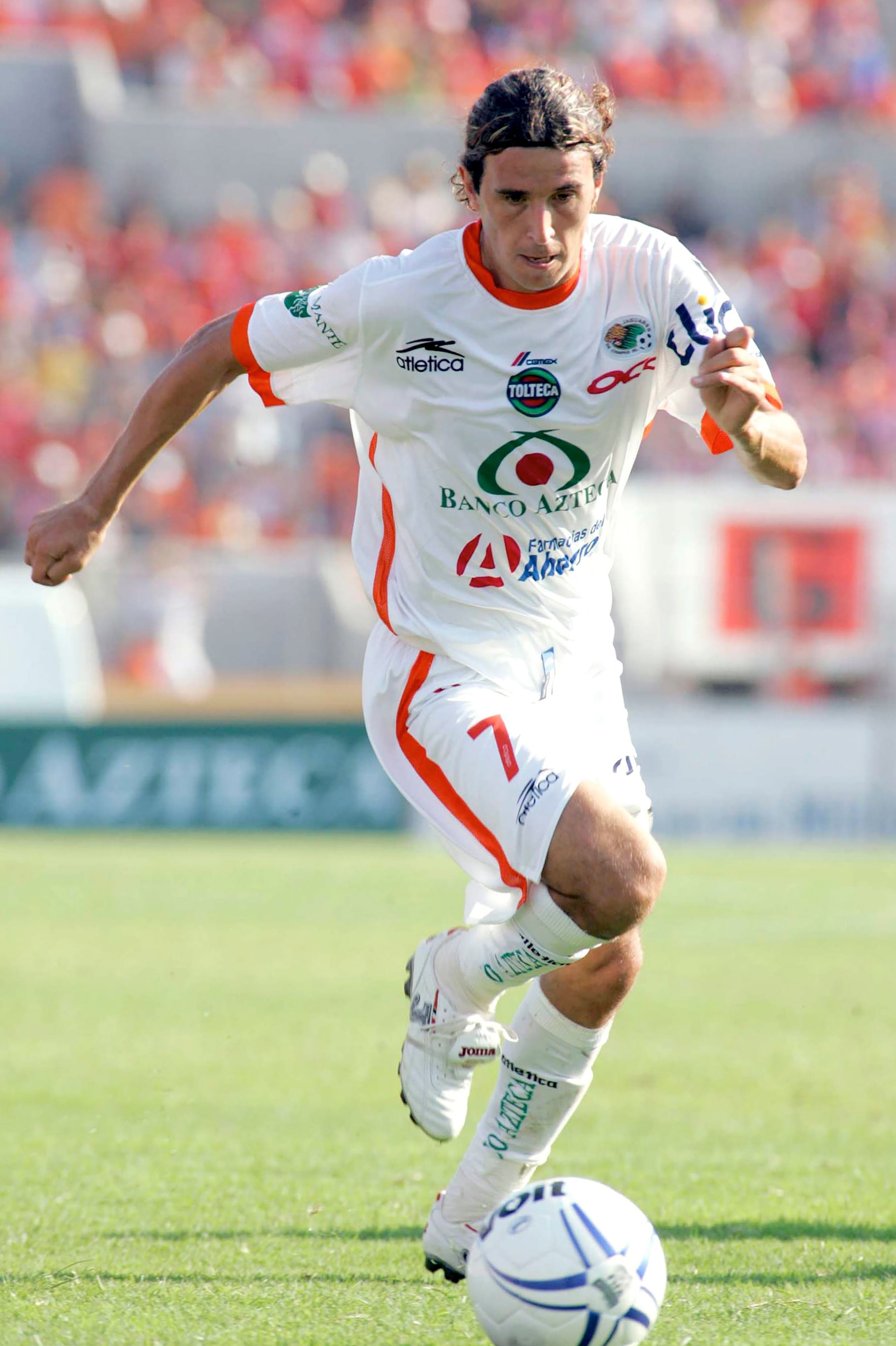 Lorito Jiménez jugó el Clausura 2006 con Jaguares.
