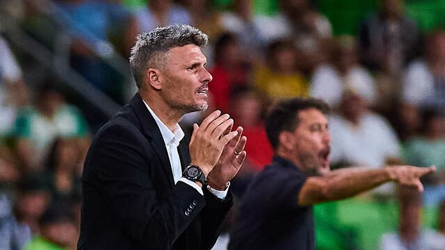 Tano Ortiz reaparece tras su despido en Rayados de Monterrey.