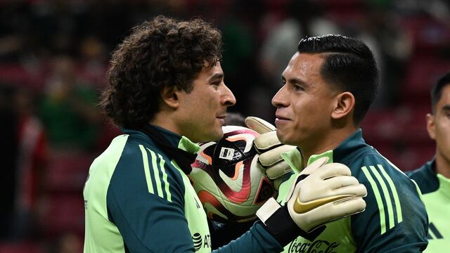 Memo Ochoa y Luis Ángel Malagón con la Selección Mexicana.