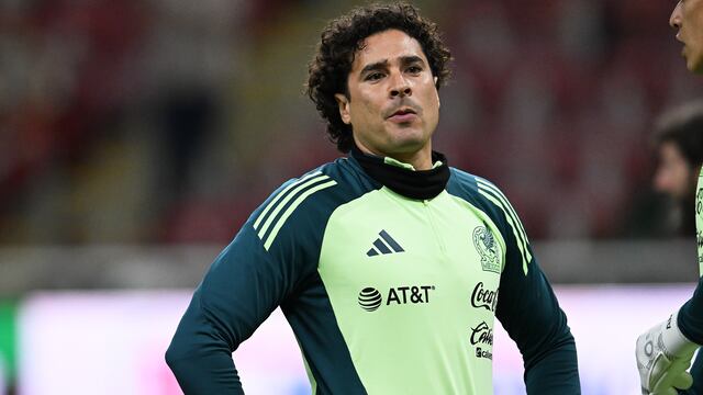 Memo Ochoa con la Selección Mexicana