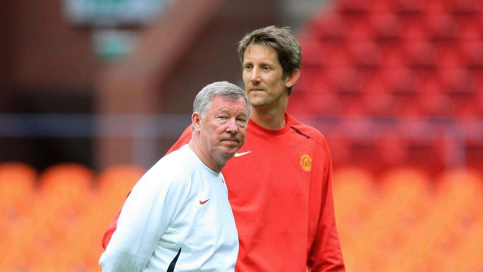 El día en que Sir Alex Ferguson, legendario entrenador del Manchester United, dirigió un partido en el Estadio Neza.