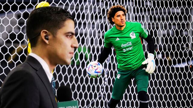Revientan a Andrés Vaca por criticar a Memo Ochoa