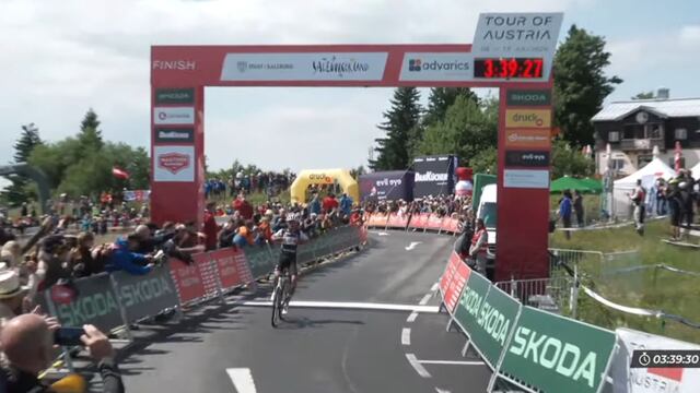 Victoria de Isaac del Toro en la tercera etapa del Tour de Austria 2025. Foto/Rolando Arreola