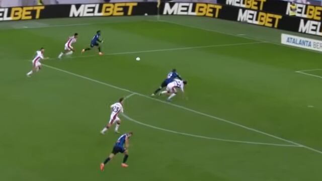 Terrible oso de Johan Vásquez en el Atalanta vs Genoa de la Serie A