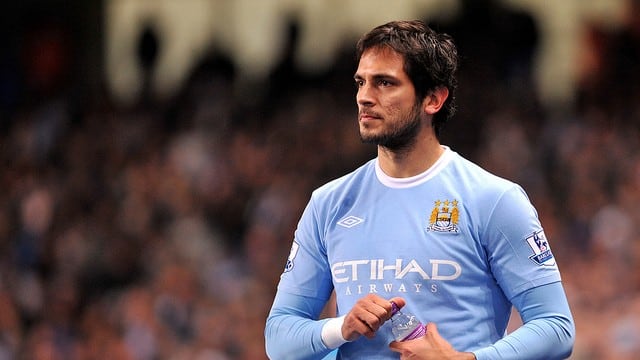 ¿Recuerdan a Roque Santa Cruz? Es el único crack que sigue en activo del Mundial 2002.