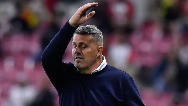 El brutal regaño de Óscar García a los jugadores de Chivas en un partido amistoso