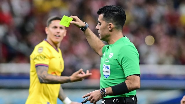 Adonai Escobedo, árbitro mexicano.