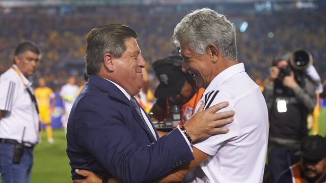 El épico regaño que el Tuca Ferretti le puso a Miguel Herrera en plena entrevista.