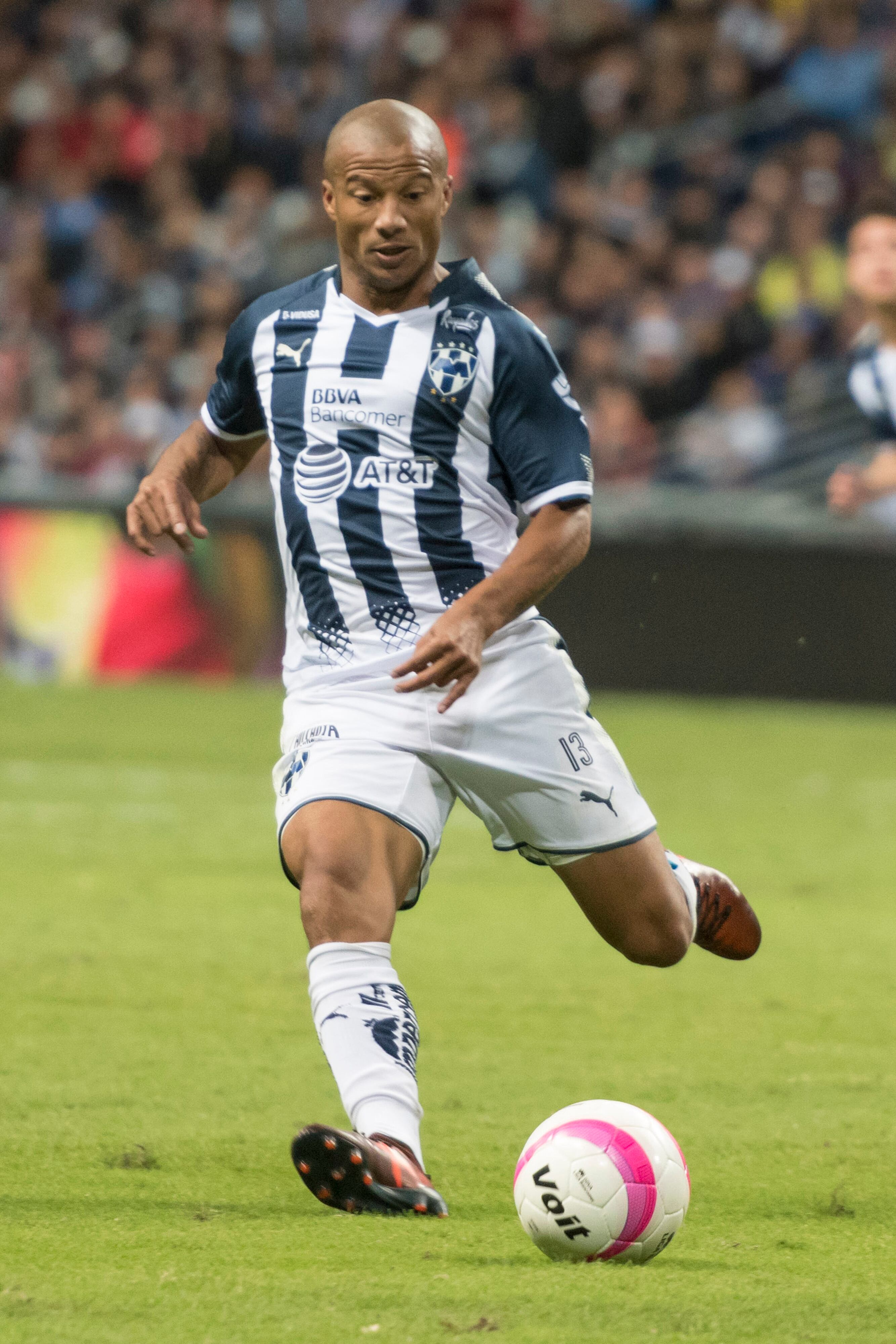Carlos Sánchez con Rayados de Monterrey