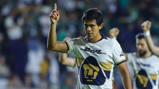 Luego de la grave lesión de José Juan Macías, Pumas tomó una decisión sobre el delantero que generó opiniones divididas entre sus aficionados