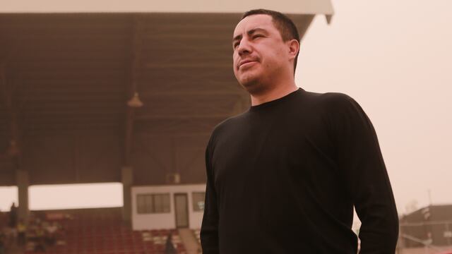 Efraín Juárez mantiene viva la esperanza de Liguilla en Pumas, pero también alista una limpia en el plantel auriazul.