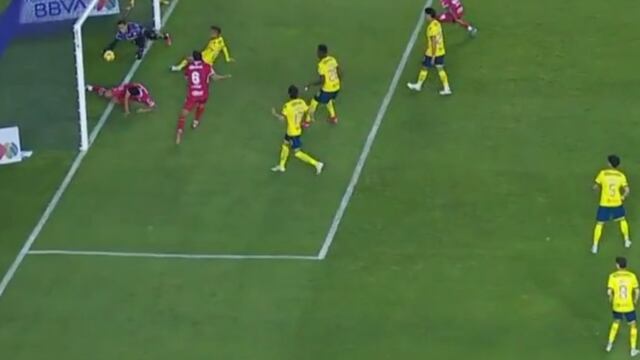 La polémica jugada en el América vs Toluca que evidenció al VAR en la Liga MX.